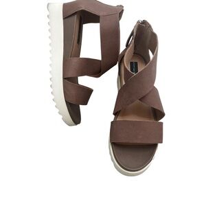 Gladiator style tan chunky sandals